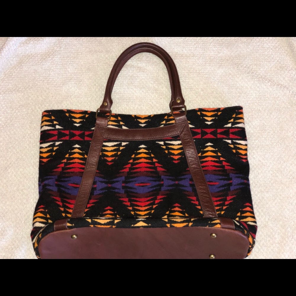 Pendleton Tote / leather trim